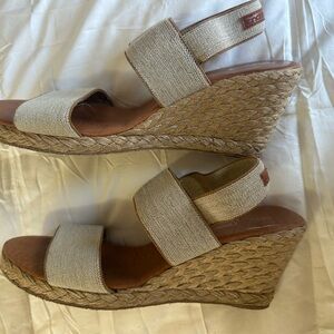 Andre Assous Elastic Band Espadrille Wedge Sandal, Natural, Sz 9